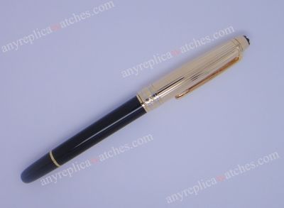 Montblanc Meisterstuck Black & Gold Cap Fountain Pen